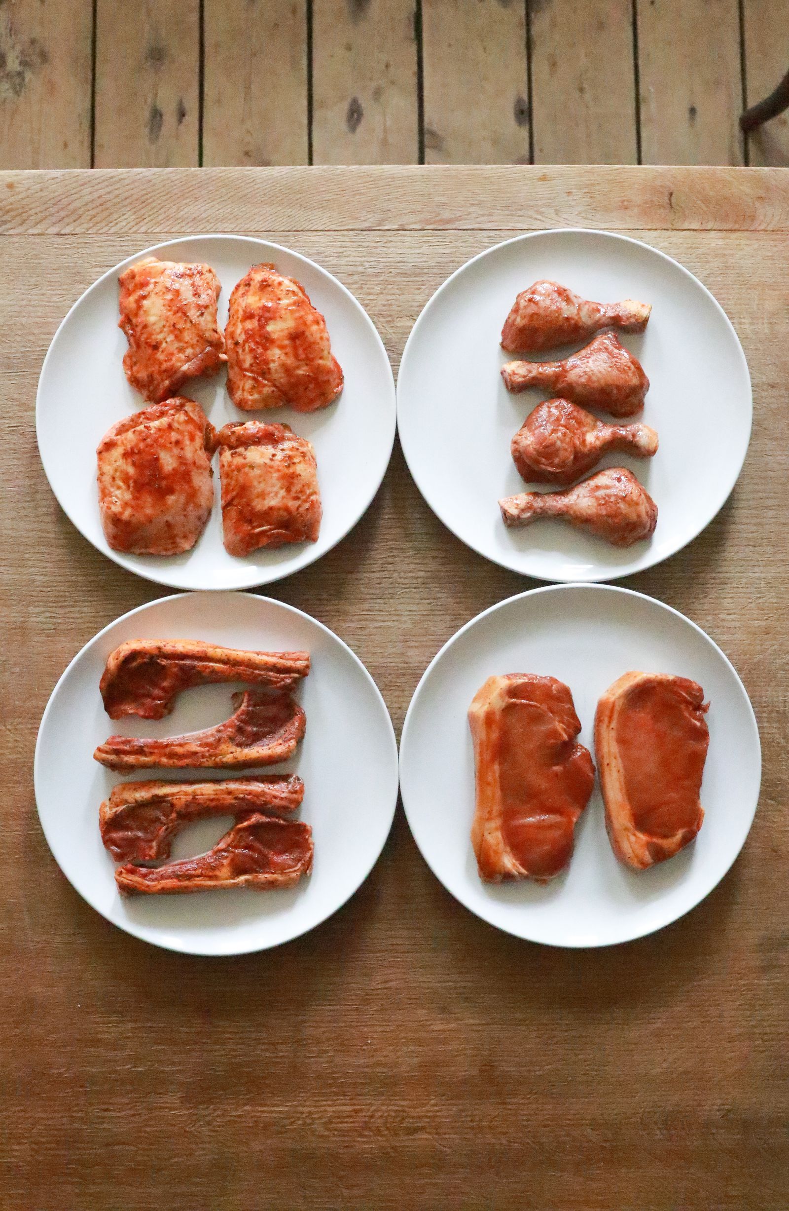 盛り付けられた肉